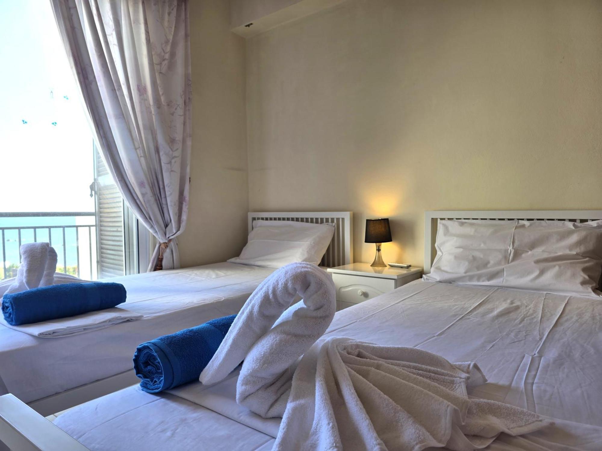 H&O Sunrise Villa In Coral Bay! エクステリア 写真