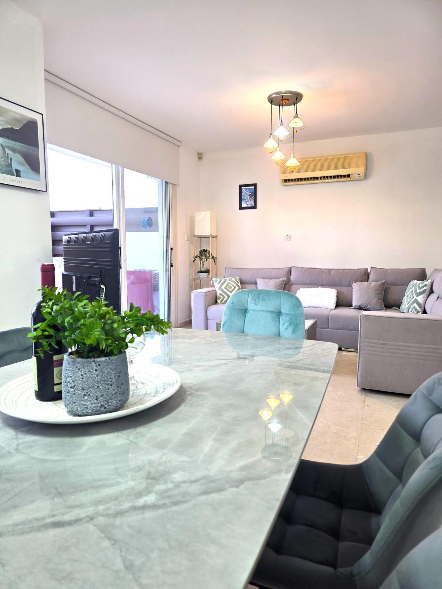 H&O Sunrise Villa In Coral Bay! エクステリア 写真